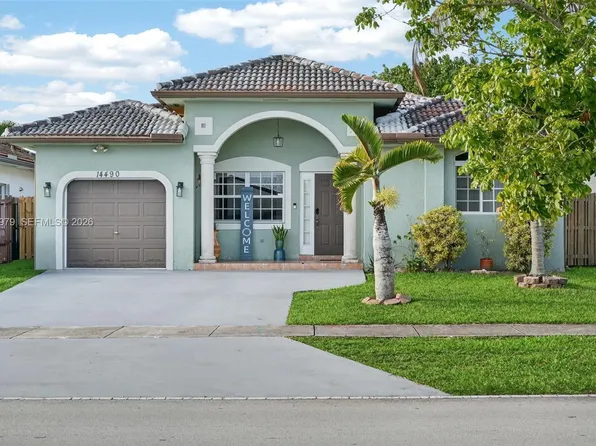 14490 SW 180th St, Miami, FL 33177