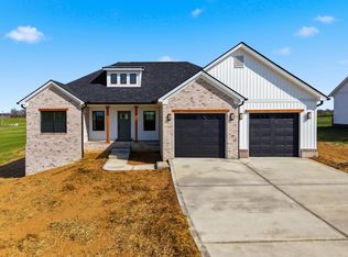 61 Boones Creek Rd, Lancaster, KY