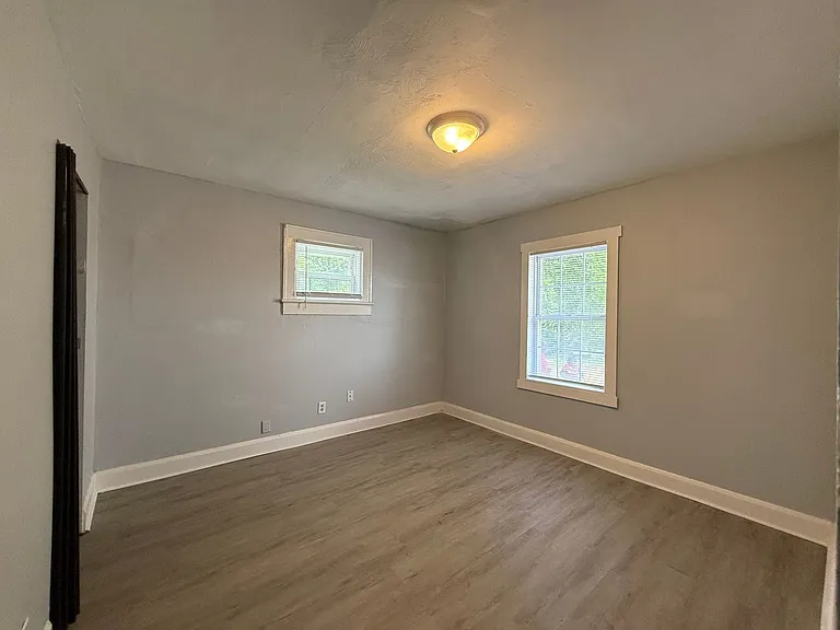 3420 N Denny St — Photo 14