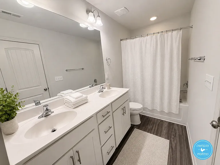 5820 Crestlawn Ct #1 — Photo 7