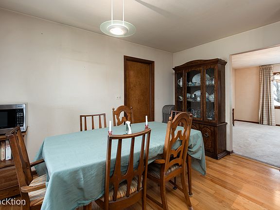 4th image of 249 Surrey Rd