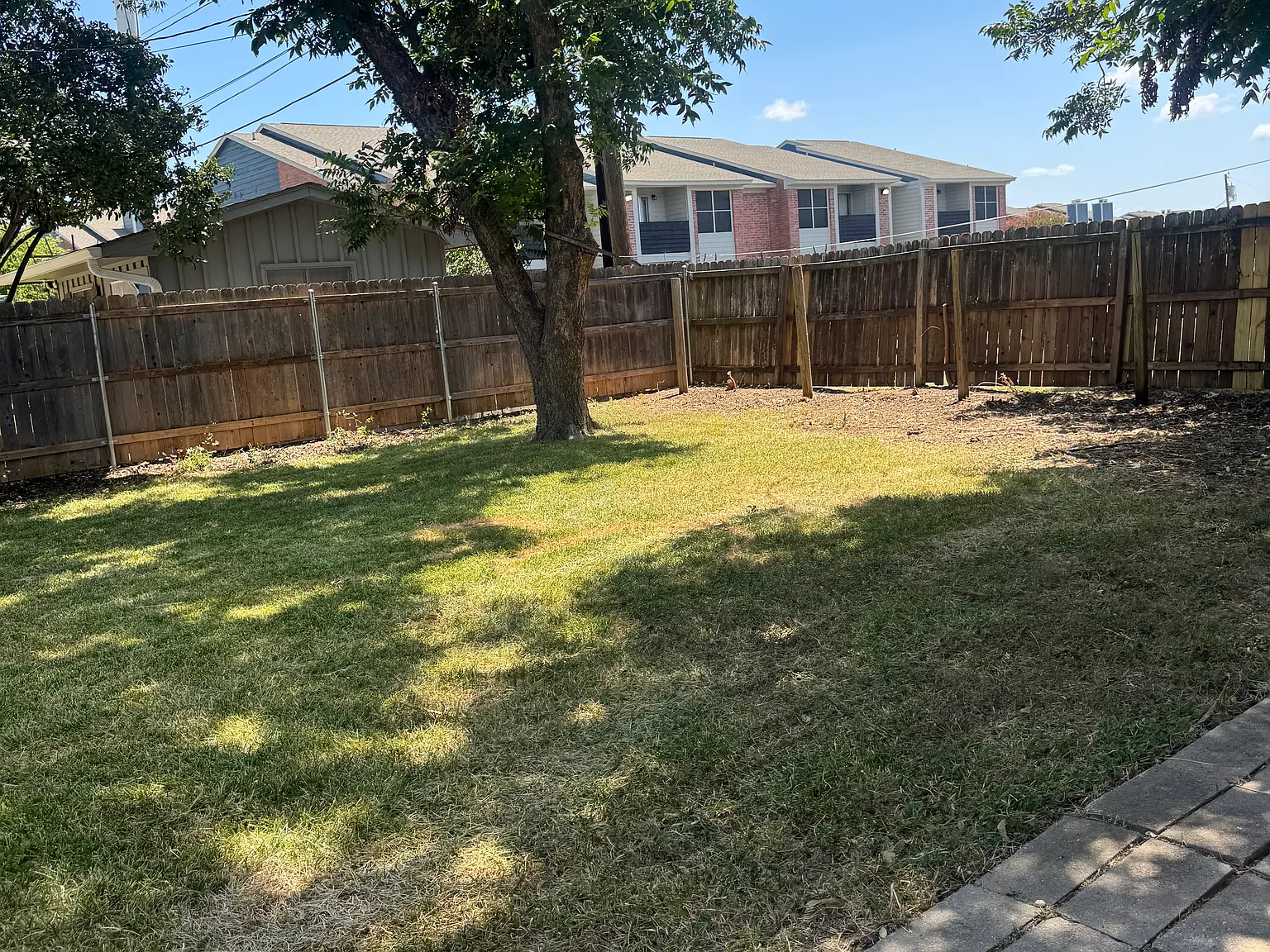 3 bed, 1533 sqft, $1,800 — Photo 4