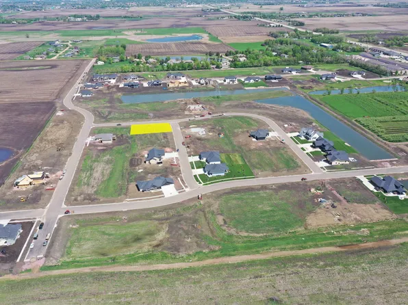 433 Dale Ave, Harrisburg, SD 57032