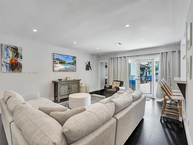 1912 NE 119th Rd — Photo 31
