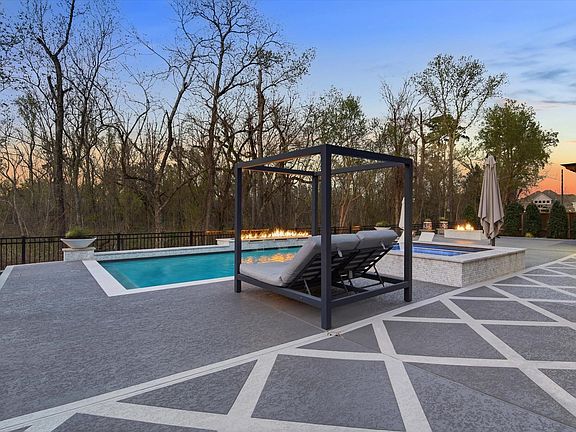 3rd image of 8535 Tynan Ridge Dr