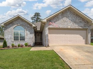 13932 Highland Pointe Dr, Northport, AL 35475