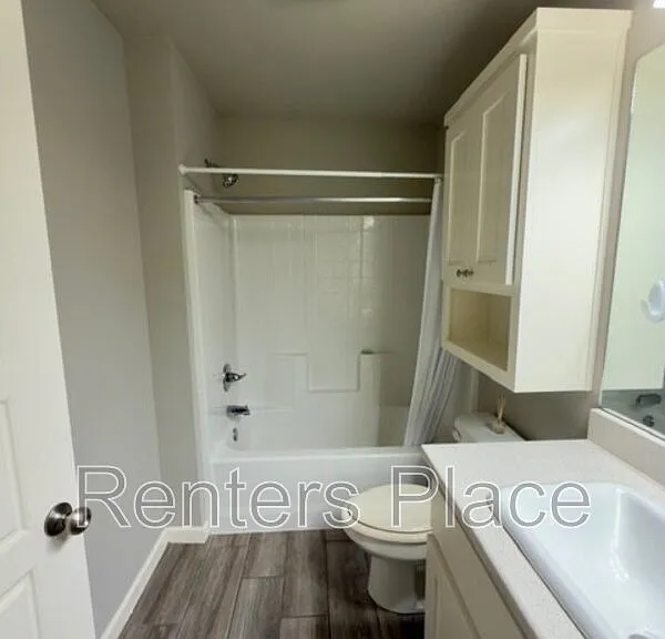 13936 S Ironwood Pl E — Photo 4