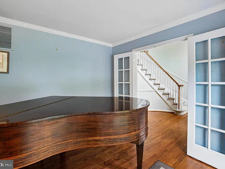 676 Old Hunt Way — Photo 20