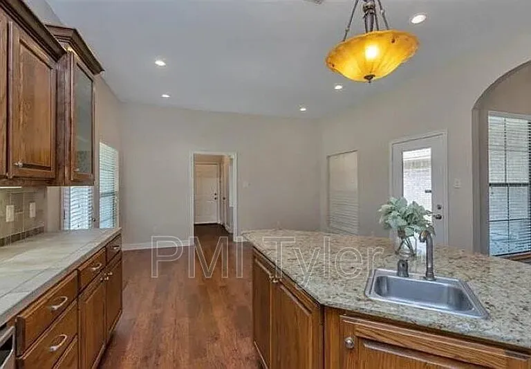 2 Baylee Dr — Photo 6