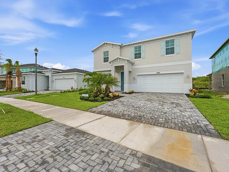 2949 Spanish Cedar Pl — Photo 2