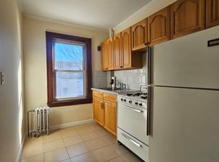 22-20 43rd St #2, Astoria, NY 11105