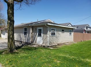 350 Kelly St, Rome City, IN 46784