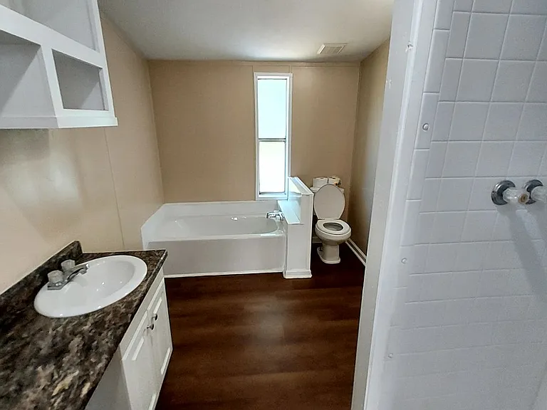 2 Live Oak Ln — Photo 4