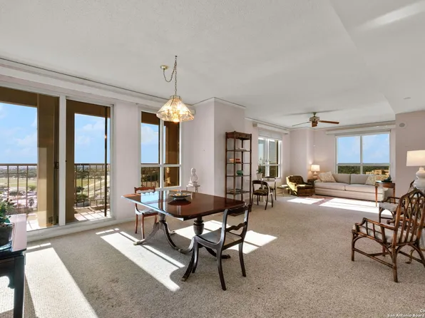 1 Towers Park Lane #1611, San Antonio, TX 78209