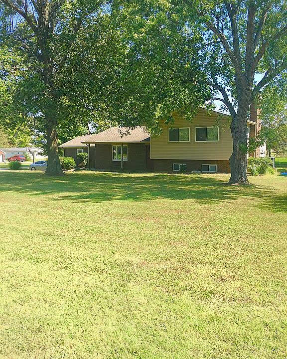 1st image of 2604 Wesco Dr