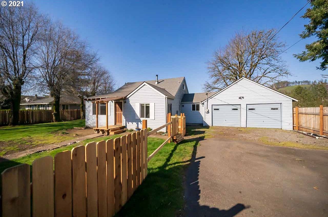 1711 Main St, Lyons, OR 97358 Zillow