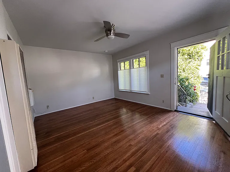 1608 Avalon St — Photo 19