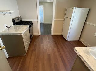 2108 Robin St APT 4, Lakewood, OH 44107