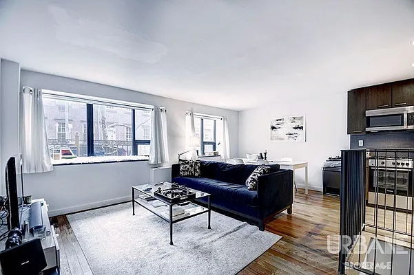 Rented by Urbane Brokerage | media 14