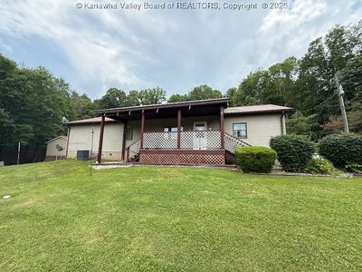 55 Trinity Dr, Point Pleasant, WV, 25550