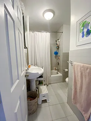 Rented by Level Group | media 6