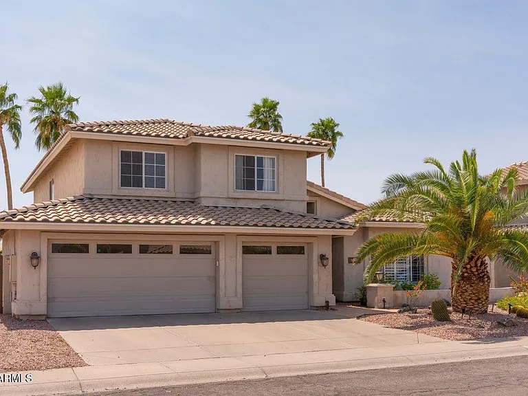 2701 E Bighorn Ave — Photo 2