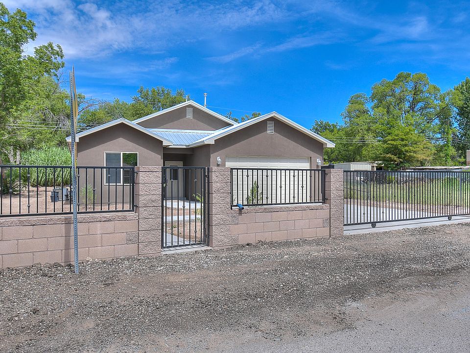 1st image of 2545 Cuatro Milpas Dr SW
