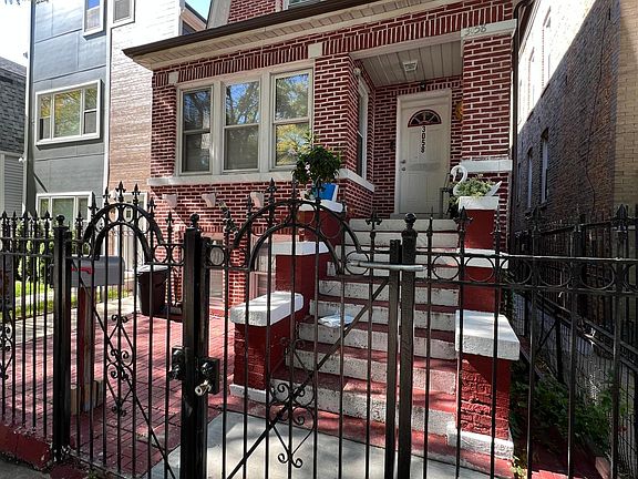 2nd image of 3058 N Central Park Ave Unit 2