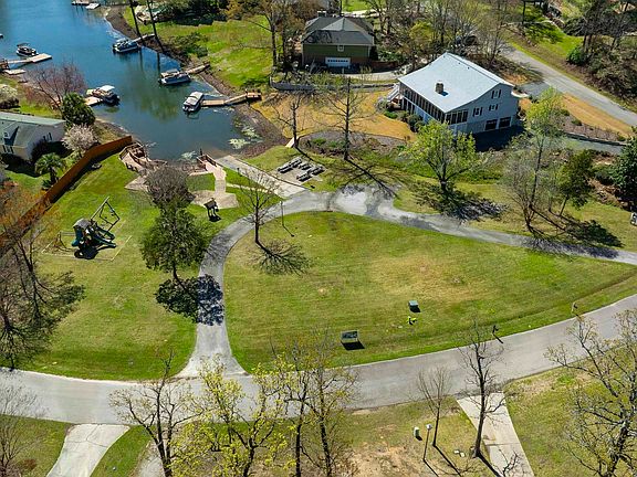 2nd image of 111 Smiths Ford Rd