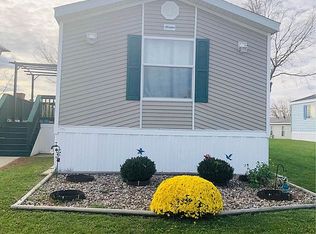 2422 Glacier St SW, Cedar Rapids, IA 52404