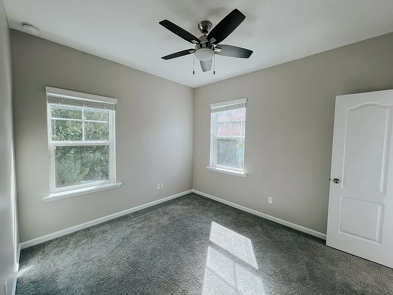 2246 Eagle Perch Pl — Photo 8