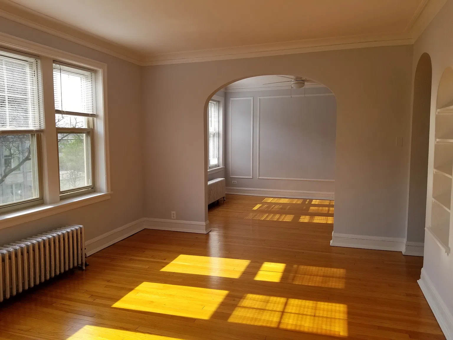 2 bed, 1000 sqft, $1,950 — Photo 3