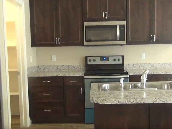 5th image of 3894 E Chalet Dr