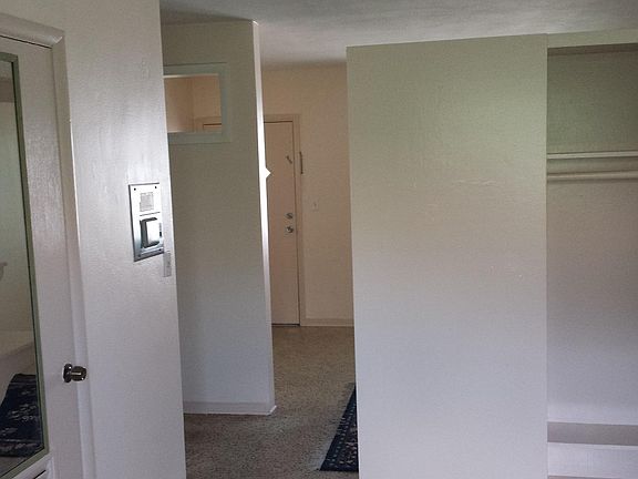 5th image of 115 Salamanca Ave #7
