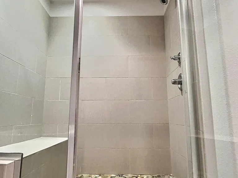 3644 Alander Ct — Photo 17
