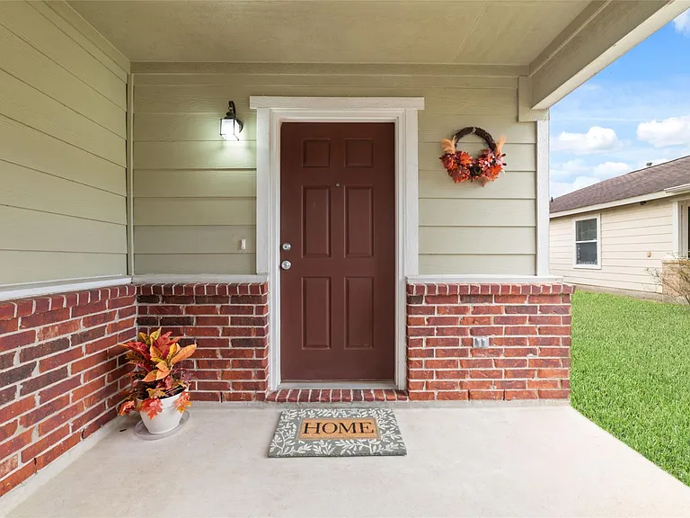 21311 Shadow River Ln — Photo 2