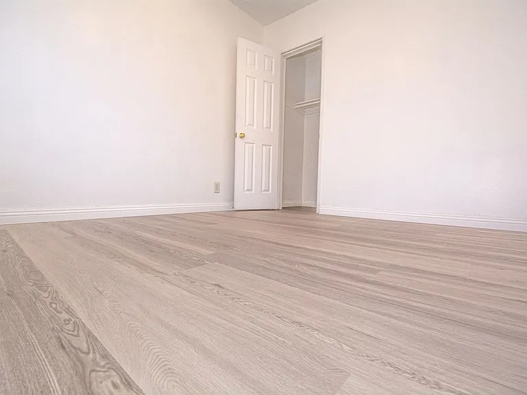 306 N Azusa Ave — Photo 16