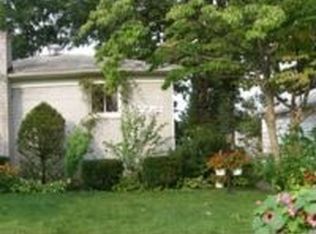 1157 Butler Blvd, Howell, MI 48843