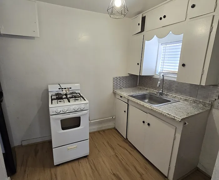 106 Mesa St SE #106 — Photo 5