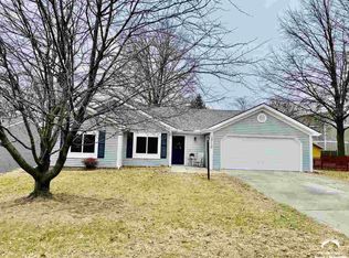 3712 Trail Rd, Lawrence, KS 66049