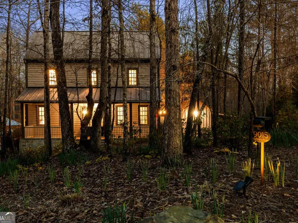 9015 Selborne Ln, Chattahoochee Hills, GA 30268