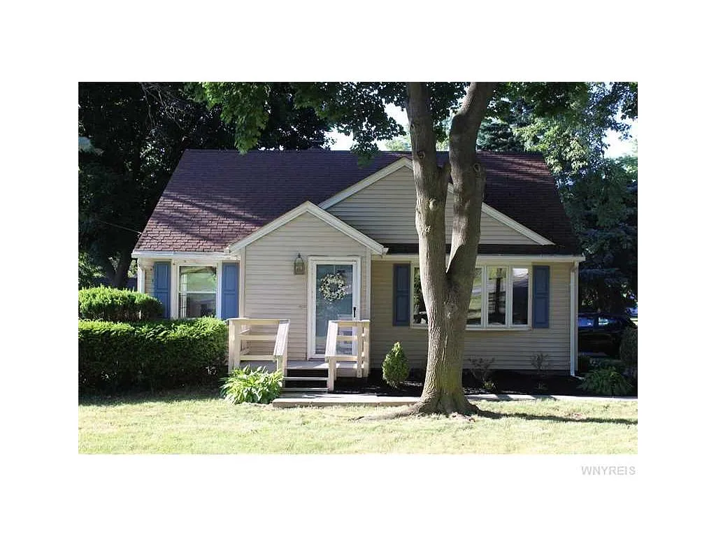 4958 Creek Road Ext photo 1