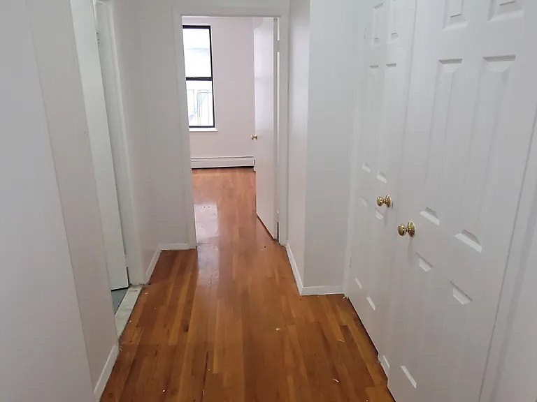 1305 Sheridan Ave #A3 — Photo 6