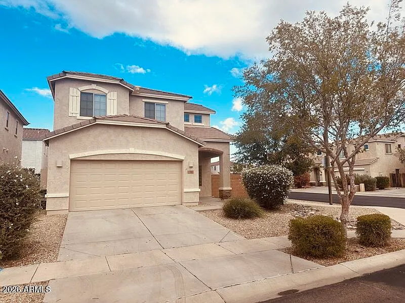 17460 W Lisbon Ln
