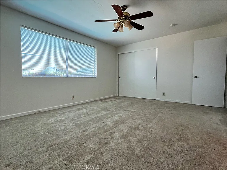8252 Suffield St — Photo 7