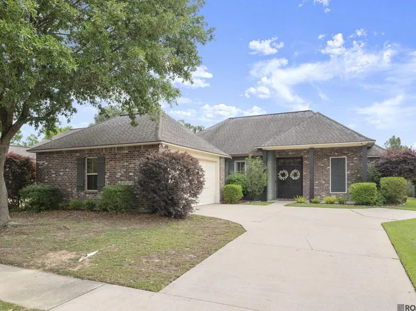 5431 Parkknoll Place Dr, Baton Rouge, LA 70816
