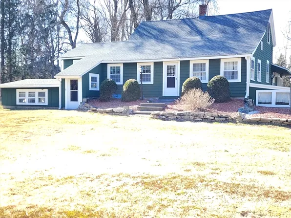 95 Bowman St, Westborough, MA 01581