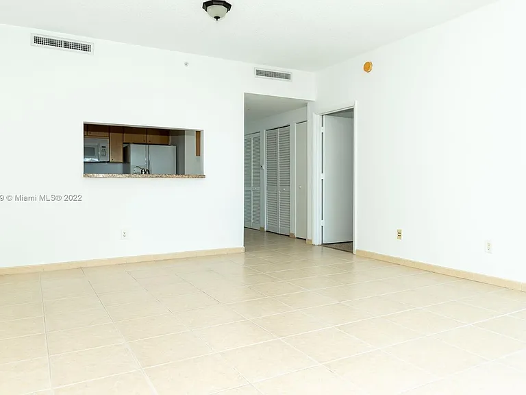 2475 Brickell Ave #709 — Photo 39