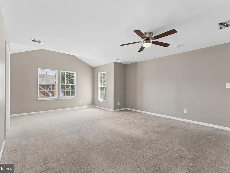 15121 Toccoa Ct — Photo 22