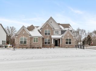 10223 Sand Run Ln, Fortville, IN 46040